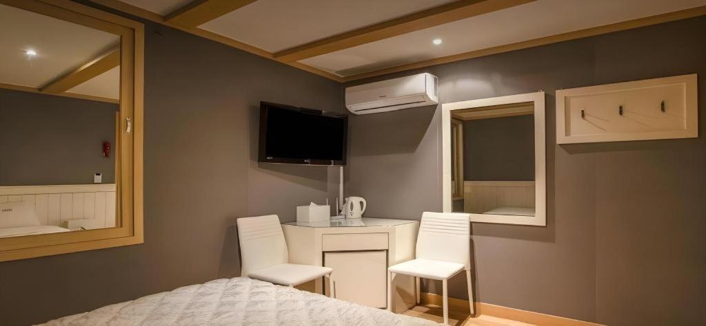 Sinyoung Motel Seoul Eksteriør bilde
