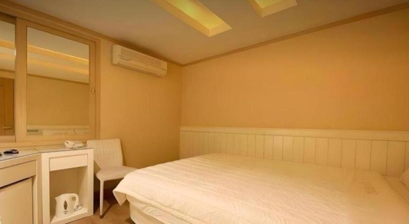 Sinyoung Motel Seoul Eksteriør bilde